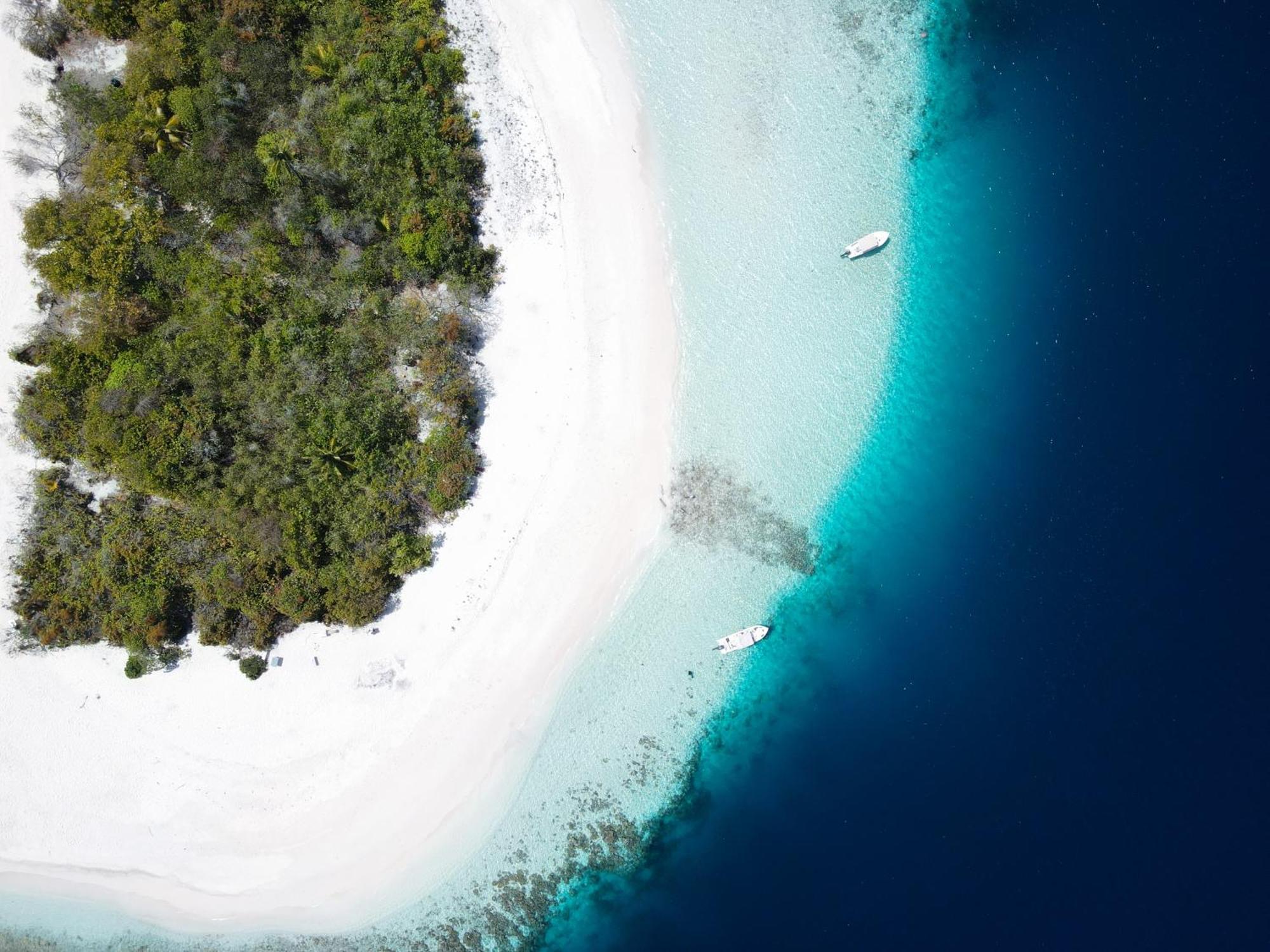 Ukulhas Ostrov Beach מראה חיצוני תמונה
